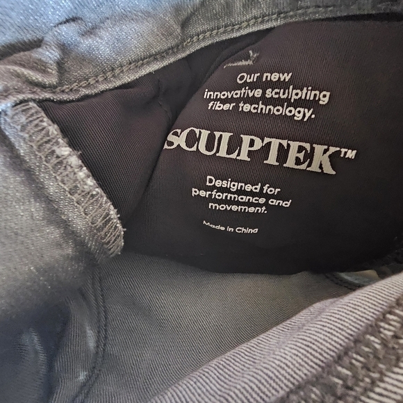 Athleta sculptek skinny grey wash jeans size 2 - Picture 4 of 5